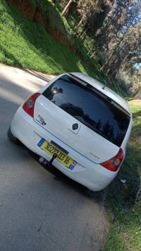 voitures-renault-clio-campus-2013-bayna-bay-khemis-miliana-ain-defla-algerie