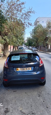 سيارات-ford-fiesta-2015-القصر-بجاية-الجزائر