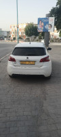 moyenne-berline-peugeot-308-2015-active-constantine-algerie