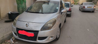 voitures-renault-scenic-2011-algerie