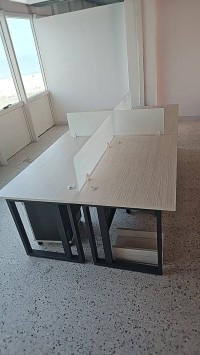 طاولة-اجتماعات-station-travail-برج-الكيفان-الجزائر