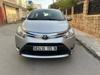 سيارات-toyota-yaris-sedan-2015-executive-أولاد-فايت-الجزائر