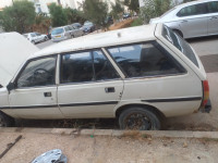 voitures-peugeot-305-1983-algerie