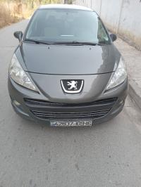 سيارات-peugeot-207-2009-active-شبلي-البليدة-الجزائر