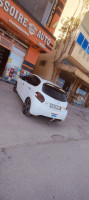 voitures-peugeot-208-2016-allure-facelift-talaifacene-setif-algerie