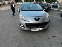 سيارات-peugeot-207-2011-fennec-عنابة-الجزائر