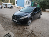 citadine-ford-fiesta-2013-les-eucalyptus-alger-algerie