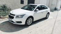 berline-chevrolet-cruze-2017-notchback-batna-algerie