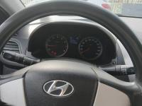Hyundai Accent RB  4 portes 2012 thumbnail 4