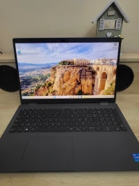 DELL LATITUDE 3540 2024 15.6 FHD | INTEL 13EME GENERATION CORE I5 1335U | 8GB RAM | 256GB NVMe SSD