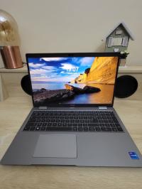 كمبيوتر-محمول-dell-precision-3560-core-i7-1165g7-nvidia-t500-2gb-16gb-ram-512gb-nvme-ssd-مستغانم-الجزائر