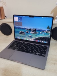 ماك-بوك-macbook-air-m2-2023-puce-8-cpu-gpu-10-coeurs-8gb-ram-256gb-ssd-cycles-67-mdm-bypassed-مستغانم-الجزائر