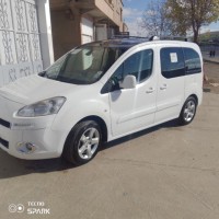 voitures-peugeot-partner-2015-tepee-msila-algerie
