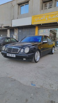 سيارات-mercedes-classe-e-1999-بومرداس-الجزائر