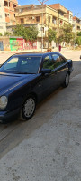 voitures-mercedes-4-farre-1996-baraki-alger-algerie