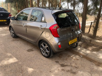 voitures-kia-picanto-2014-mahelma-alger-algerie