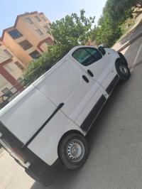 السيارات-النفعية-renault-trafic-2007-البيرين-الجلفة-الجزائر