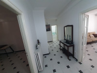 appartement-location-f4-alger-hydra-algerie