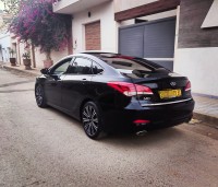 سيارات-hyundai-i40-2019-extreme-بئر-الجير-وهران-الجزائر
