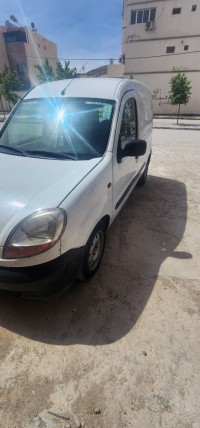 السيارات-النفعية-renault-kangoo-2004-باتنة-الجزائر
