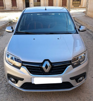 voitures-renault-symbol-2018-medea-algerie