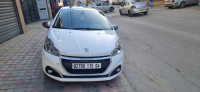 voitures-peugeot-208-2015-allure-bordj-el-kiffan-alger-algerie