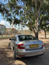 سيارات-skoda-octavia-2018-ambition-سيدي-امحمد-الجزائر