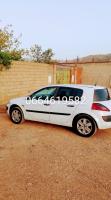 moyenne-berline-renault-megane-2-2003-lakhdaria-bouira-algerie