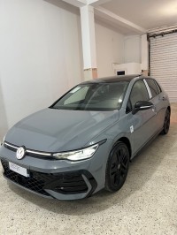 سيارات-volkswagen-golf-8-2025-r-black-edition-الدويرة-الجزائر