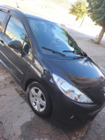 voitures-peugeot-207-2011-merouana-batna-algerie