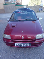 voitures-renault-clio-1995-japonaise-akbou-bejaia-algerie