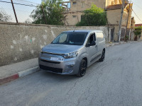 voitures-fiat-doblo-2024-algerie