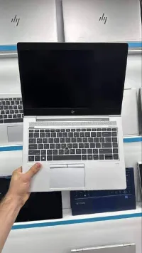  HP EliteBook 840 G5 i5 8 éme Gen 