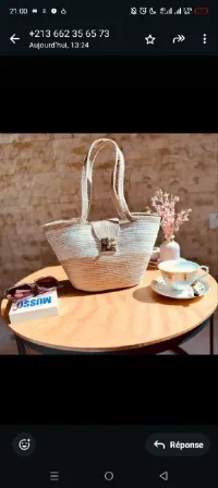 Sac à main + porte monnaie 