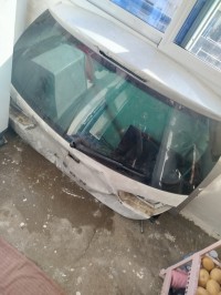 قطع-غيار-المركبات-malle-de-seat-leon-باب-الواد-الجزائر
