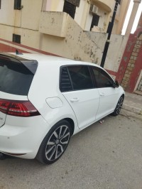 سيارات-volkswagen-golf-7-2017-بوعنداس-سطيف-الجزائر