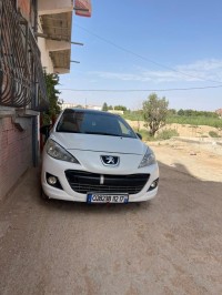 سيارات-peugeot-207-2012-الجلفة-الجزائر