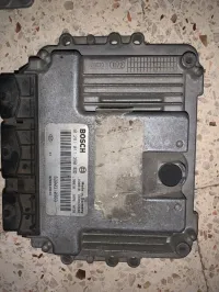 calculateur moteur mémoire RENAULT MEGANE SCENIC 1.9 DCI