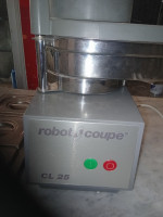 غذائي-robot-coupe-cl-25-pour-legumes-dorigine-francais-تيزي-وزو-الجزائر