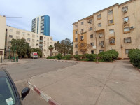 appartement-location-f4-oran-bir-el-djir-algerie