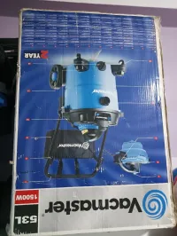 Aspirateur poussières et eau et souffleur 