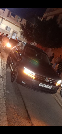 tout-terrain-suv-volkswagen-tiguan-2019-carat-mascara-algerie