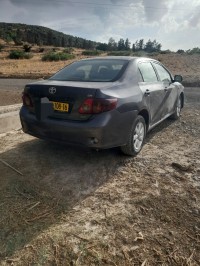 سيارات-toyota-corolla-verso-2008-القلب-الكبير-المدية-الجزائر