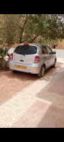 voitures-nissan-micra-2011-algerie