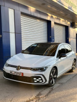 voitures-volkswagen-golf-8-2021-gte-chlef-algerie