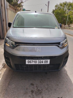 voitures-fiat-doblo-2024-mostaganem-algerie