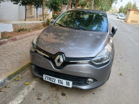 voitures-renault-clio-4-2014-dynamique-zeralda-alger-algerie