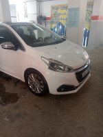 citadine-peugeot-208-2018-allure-bir-el-djir-oran-algerie