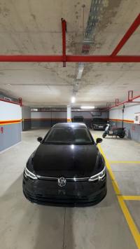 سيارات-volkswagen-golf-8-2023-active-بئر-الجير-وهران-الجزائر