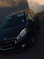 voitures-peugeot-208-2014-allure-bachdjerrah-alger-algerie